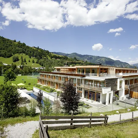 Active By Leitner's كابرون